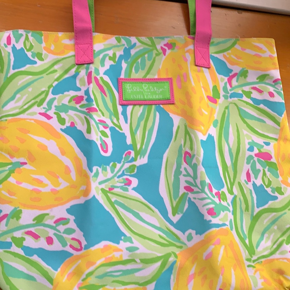 Lilly Pulitzer bag like new